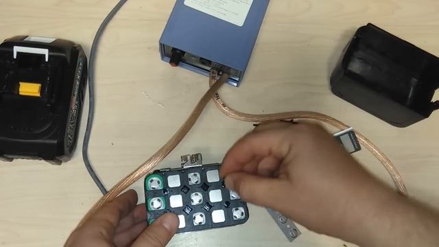 18650 или 21700 для самостоятельной сборки 18В батарей на мощный аккумуляторный инструмент смотреть онлайн