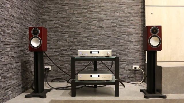 ROTEL A-12 WITH MONITOR AUDIO SILVER-1 смотреть онлайн