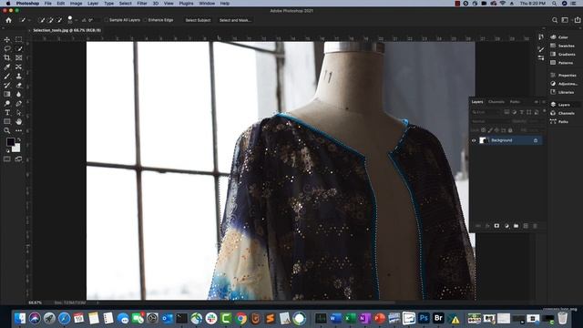 Using lasso tool in Photoshop смотреть онлайн