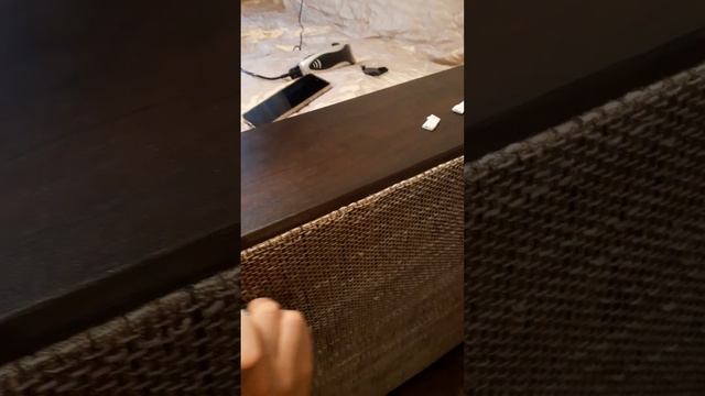 Восстановление обшивки дивана после кошачьих царапин и зацепов простым способом смотреть онлайн