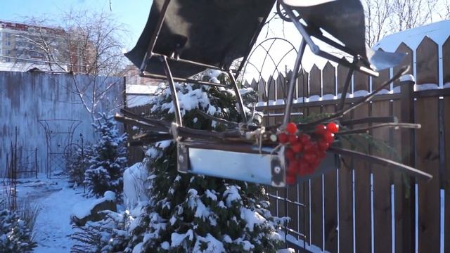 Кормушка для птичек "Элли" в стиле гранж от QGARDEN смотреть онлайн