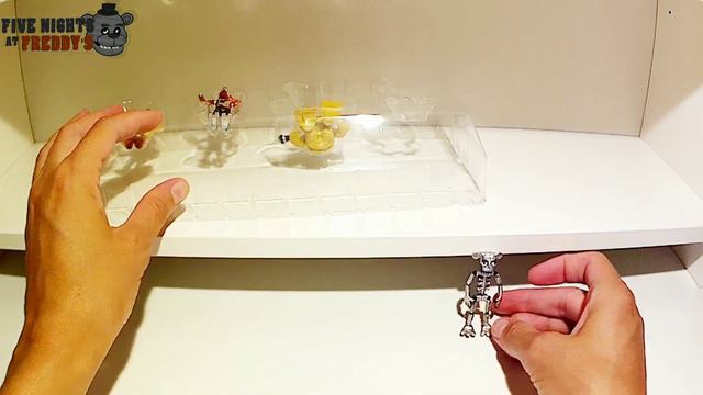 Five Nights at Freddy's. Виниловые монстры. Колекционный сет от FUNKO смотреть онлайн