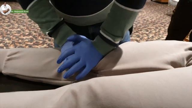 Full Body Adjustment to Patient from Moscow(Russia) | Dr Rajneesh Kant смотреть онлайн