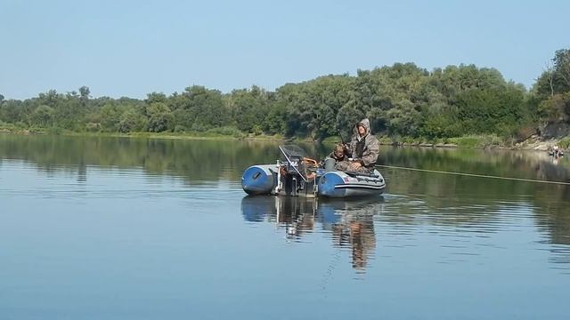 КАК БРАТЬ САЗАНА Молодой рыбак показывает уровень. Рыбалка на Дону 2021 смотреть онлайн
