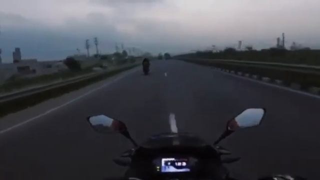 Taro gp one v4 top speed test Race with R15 v3& Gsxr. fastes bike in bd taro gp onev4#Biker vibes10 смотреть онлайн