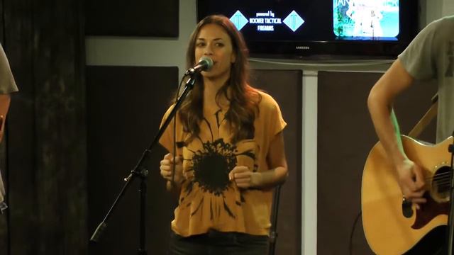 Jana Kramer - Good Time смотреть онлайн