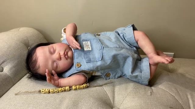 Remi-Ashton by Cassie Brace смотреть онлайн