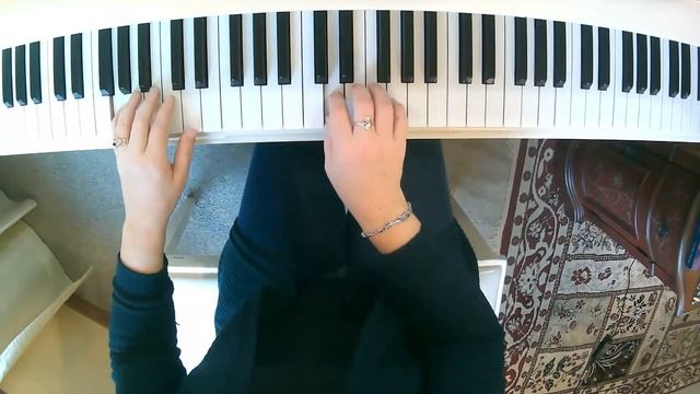 Sun Showers, Romantic Sketches, Book 1, Martha Mier смотреть онлайн