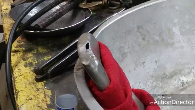 Soldering a Giant Hole in a Pewter Flask смотреть онлайн