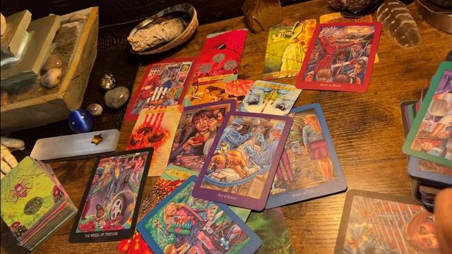 GEMINI ♊️ “KEEP UM GUESSING ?!” TAROT & ORACLE READING смотреть онлайн