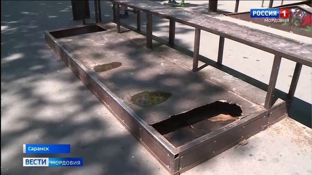 Любители прогулок и активного отдыха в Ленинском парке обеспокоены состоянием вело площадки смотреть онлайн