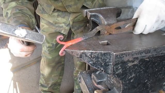 Штопор кованый из нержавейки смотреть онлайн