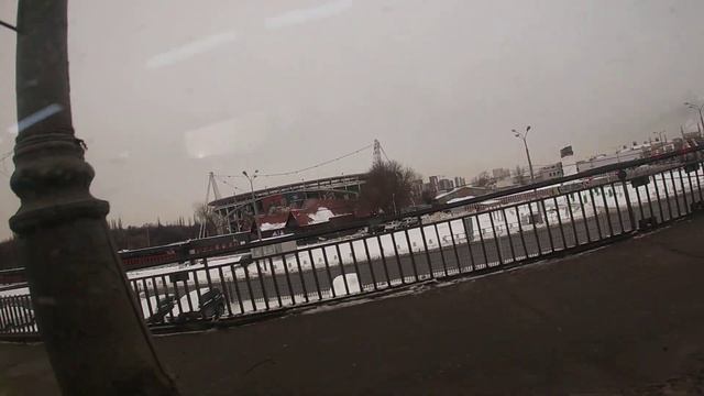 Автобус ЛиАЗ №041521, участок "Восточный вокзал" - "Дворец Творчества" смотреть онлайн