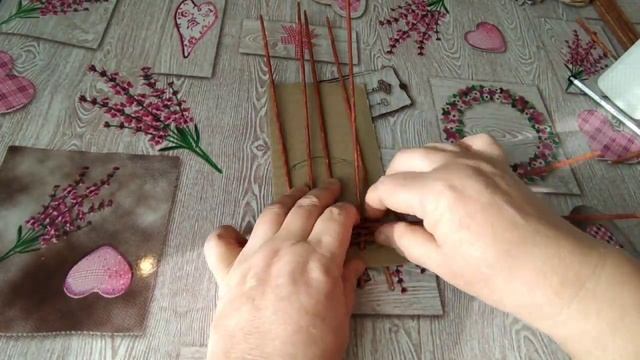 плетём домик из бумажной лозы. смотреть онлайн