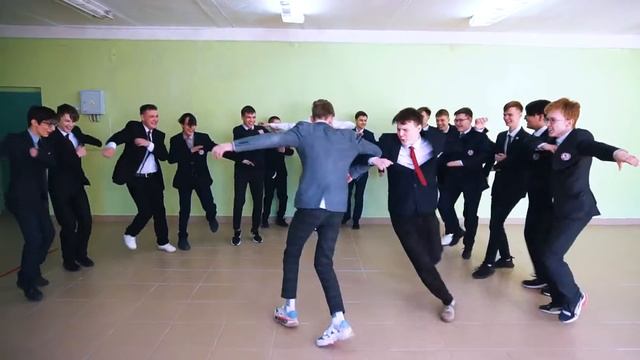 48 школа 9а класс выпускники Набережные Челны 2022г Фотостудия Небо смотреть онлайн