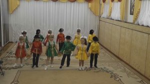 Танец "По малину в сад пойдём"