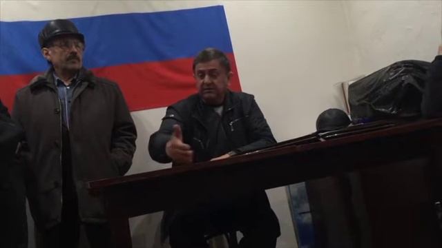 Председатель СНТ Новиков С.А. выкручивается перед полицией смотреть онлайн