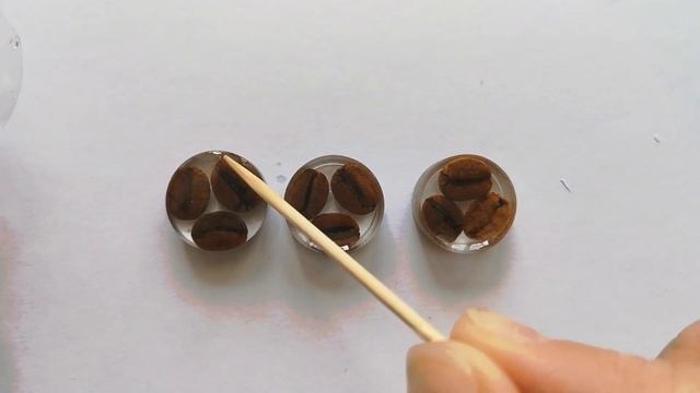 Эпоксидная смола. Комплект из эпоксидной смолы и зерен кофе. Для новичков. Просто, своими руками! смотреть онлайн