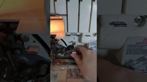 Коверлок Мерилок 011