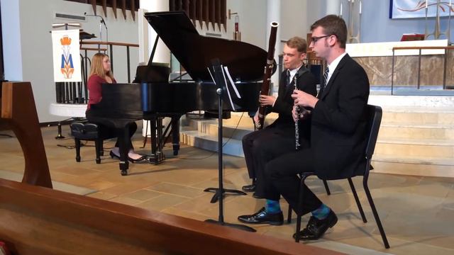 Clip of Trio for Oboe, Bassoon and Piano by Poulenc смотреть онлайн