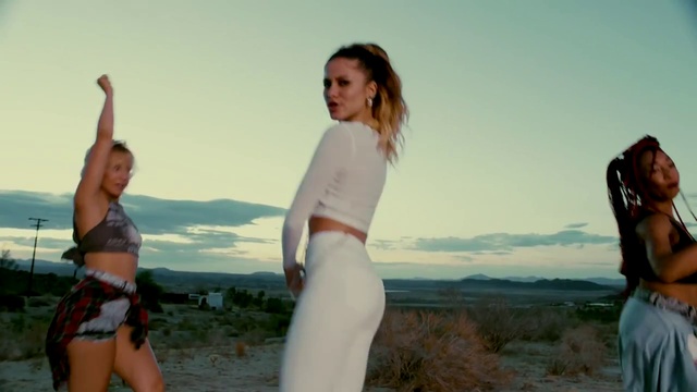 Sofia Reyes - Muevelo ft. Wisin смотреть онлайн