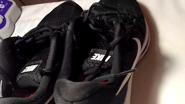 Кроссовки Nike 28 см. смотреть онлайн