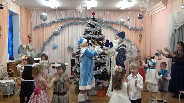 Новогодний утренник 2019 [HD] смотреть онлайн