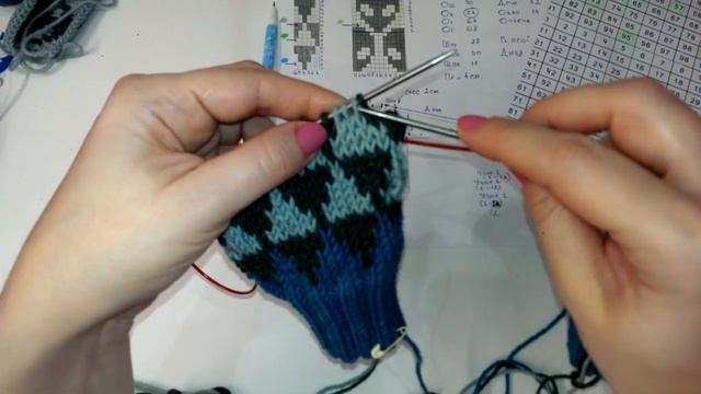 Вяжем вместе. Пуловер пришельцы. Часть 3 смотреть онлайн