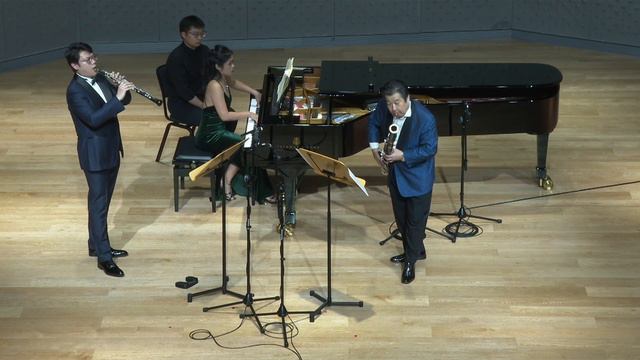FRANCIS POULENC Trio, for Oboe, Bassoon and Piano смотреть онлайн