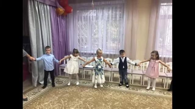 Здравствуй, Осень золотая смотреть онлайн