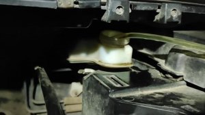 Форд фокус 2 замена тормозной жидкости!!!!21 июля 2021 г.