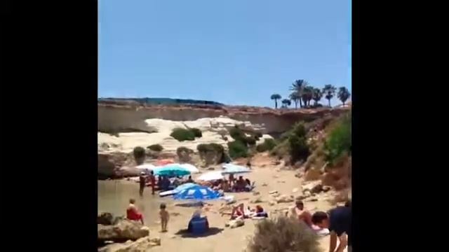 Дикий пляж Каппарис смотреть онлайн