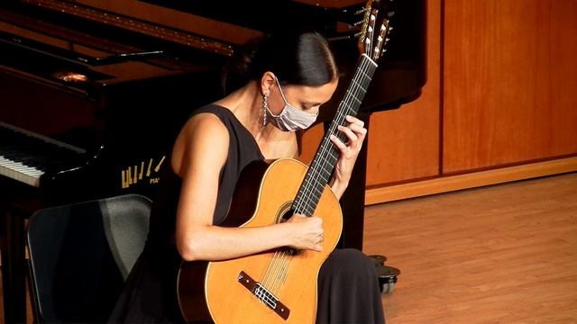 Ekaterina Zaytseva interpreta Canciones Catalanas de M. Llobet. смотреть онлайн