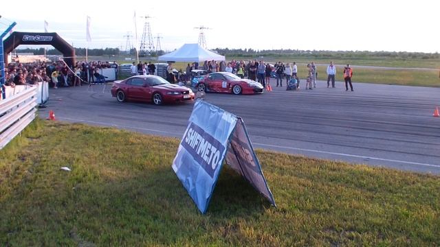 Toyota Supra (Evil Empire Drift Team) vs. Ford Mustang Cobra SVT (FreeRace) DRAG! смотреть онлайн