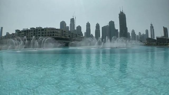 САМЫЙ #БОЛЬШОЙ #ФОНТАН В МИРЕ В #ДУБАЕ РЯДОМ С #БУРДЖ #ХАЛИФА смотреть онлайн