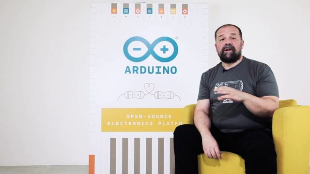 Introducing the Arduino UNO WiFi Rev 2 смотреть онлайн