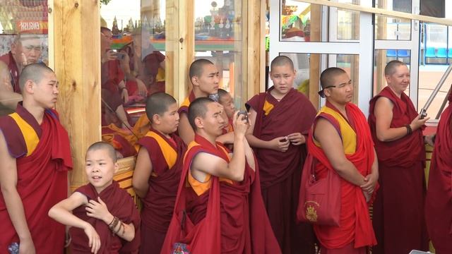 В Улан-Удэ состоялись танцы чам в рамках посвящения Калачакры смотреть онлайн