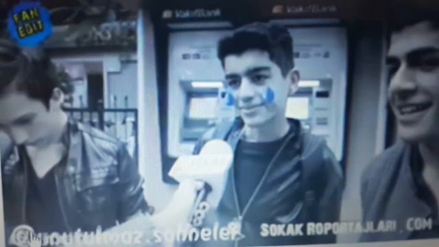 Telefonunuza gelen en son mesaj nedir ? Sokak Röportajı смотреть онлайн