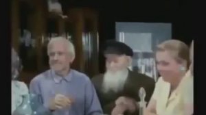 Гимн америки-это песня Хасбулат удалой!