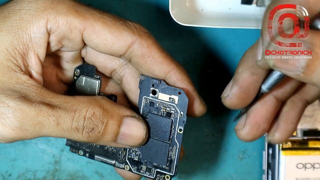 PERBAIKAN OPPO A5 2020 MATI TOTAL EX SERVICE GANTI SET CPU EMMC смотреть онлайн