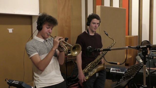 Funk Tune - Konstantin Kölmel Trio & Guests | LP HYBRID смотреть онлайн