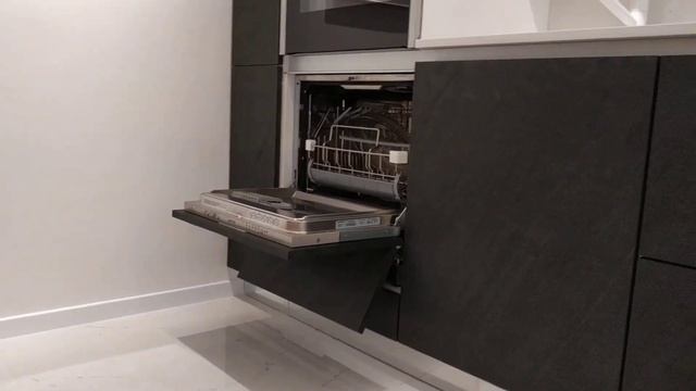 Посудомойка в пенале (в колонне) - как встроить. Часть 2. Кухня MONTESANO® смотреть онлайн