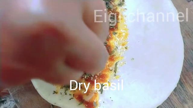 How to make super tasty butter garlic cheese pizza bread easily at home 😊 (Manipuri). смотреть онлайн