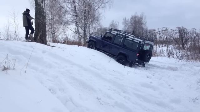 Land Rover Defender and UAZ Patriot/Патриот 2015 смотреть онлайн