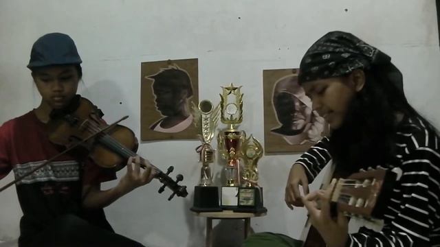 THE SHOW MUST GO ON - THE QUEEN in duet violin guitar (FIRDA FIFI VERSION) смотреть онлайн