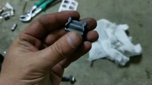 Тойота Камри 50 замена ограничителя двери