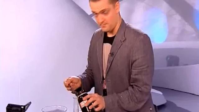 Галилео. Эксперимент. Разложение перекиси водорода смотреть онлайн