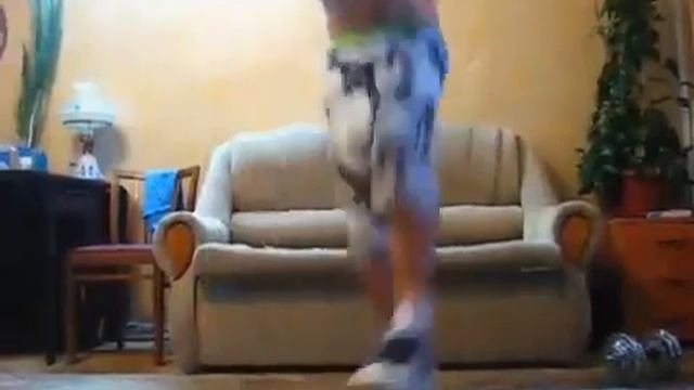 Смешные танцы приколы научим танцевать прикольно хаха смотреть онлайн