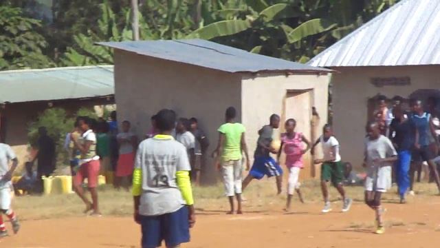 SAINTE TRINITE FC DE NYAMATA VS NTARAMA SECTOR FINAL OF WORLD VISION COMPETION смотреть онлайн