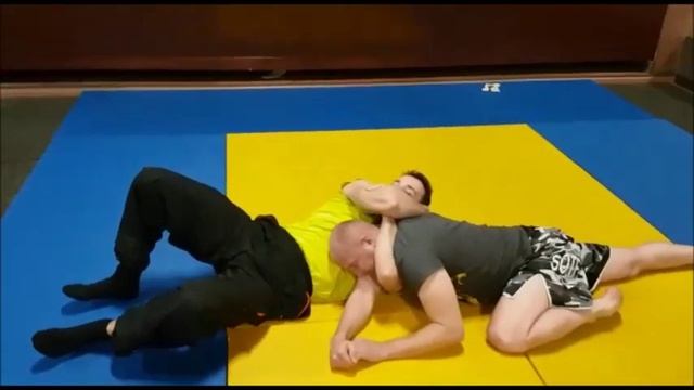 Дрил из хафгарда, выход из сайда, работа на пневмогруше смотреть онлайн